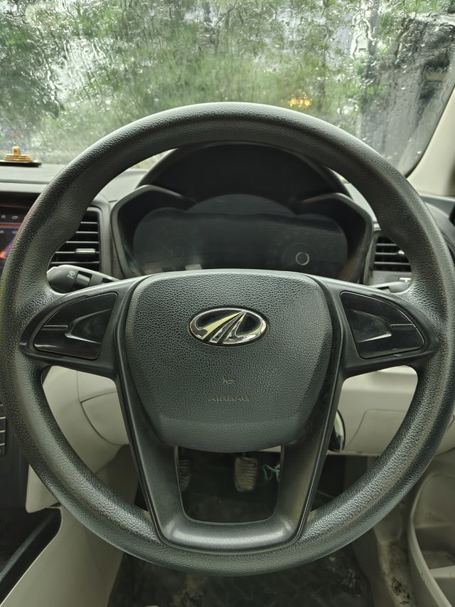 View Mahindra XUV300 Image 10 Used Mahindra XUV300 Image 10