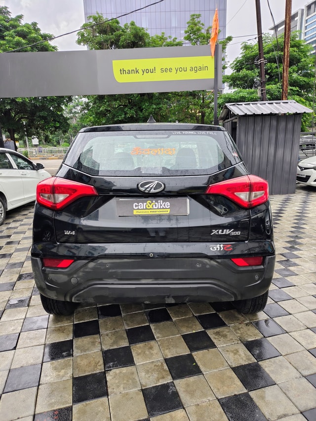 View Mahindra XUV300 Image 3 Used Mahindra XUV300 Image 3