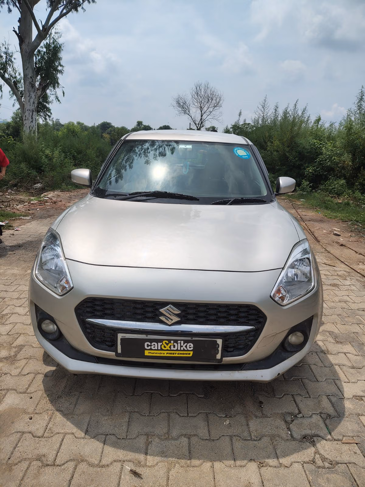 View 2023 Maruti Suzuki Swift VXI BS IV Image 1 Used 2023 Maruti Suzuki Swift VXI BS IV Image 1