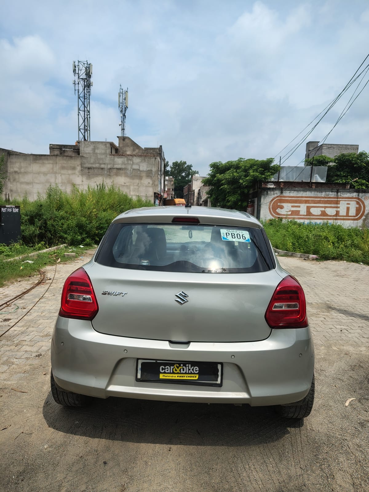 View 2023 Maruti Suzuki Swift VXI BS IV Image 4 Used 2023 Maruti Suzuki Swift VXI BS IV Image 4