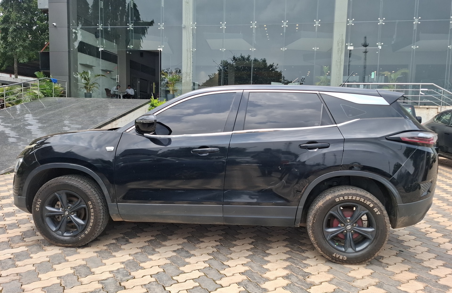 View 2020 Tata Harrier XT Image 4 Used 2020 Tata Harrier XT Image 4