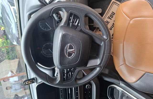 View Tata Harrier Image 11 Used Tata Harrier Image 11