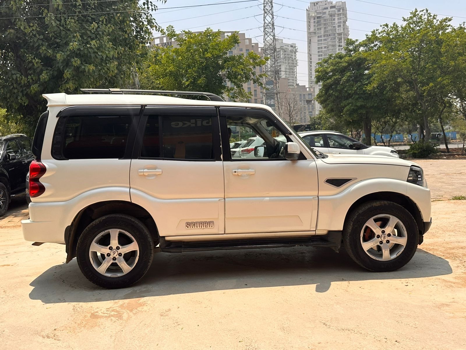 View 2019 Mahindra Scorpio S11 2WD BS IV Image 8 Used 2019 Mahindra Scorpio S11 2WD BS IV Image 8