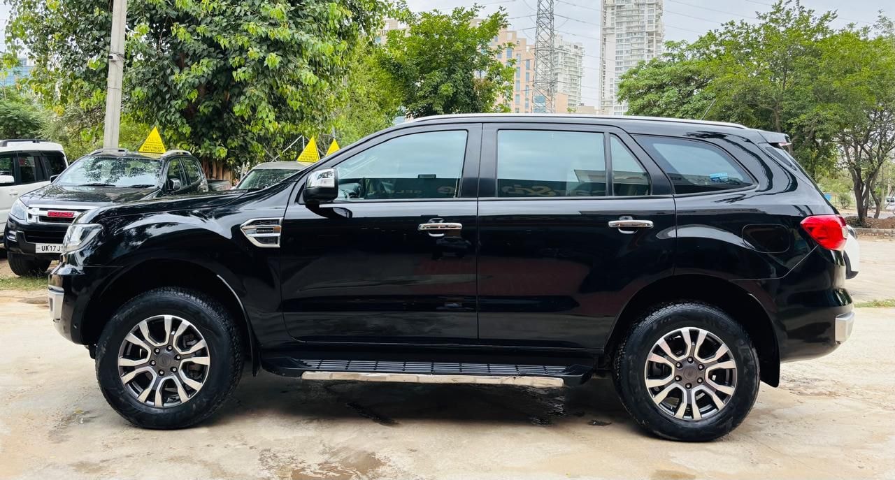 Used 2020 Ford Endeavour Used 2020 Ford Endeavour