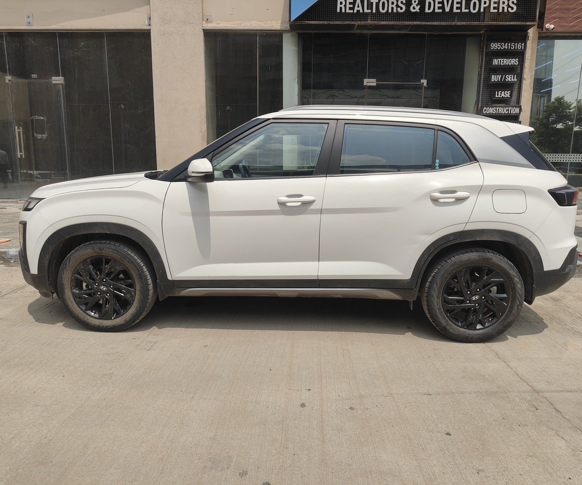 View 2024 Hyundai Creta S 1.6 AT CRDI Image 6 Used 2024 Hyundai Creta S 1.6 AT CRDI Image 6