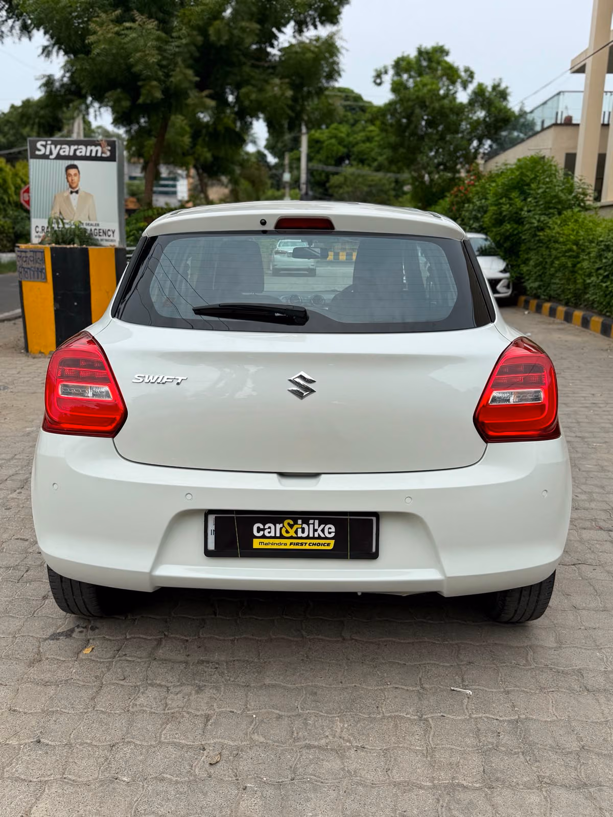 View 2023 Maruti Suzuki Swift ZXI Plus AGS BS IV Image 2 Used 2023 Maruti Suzuki Swift ZXI Plus AGS BS IV Image 2