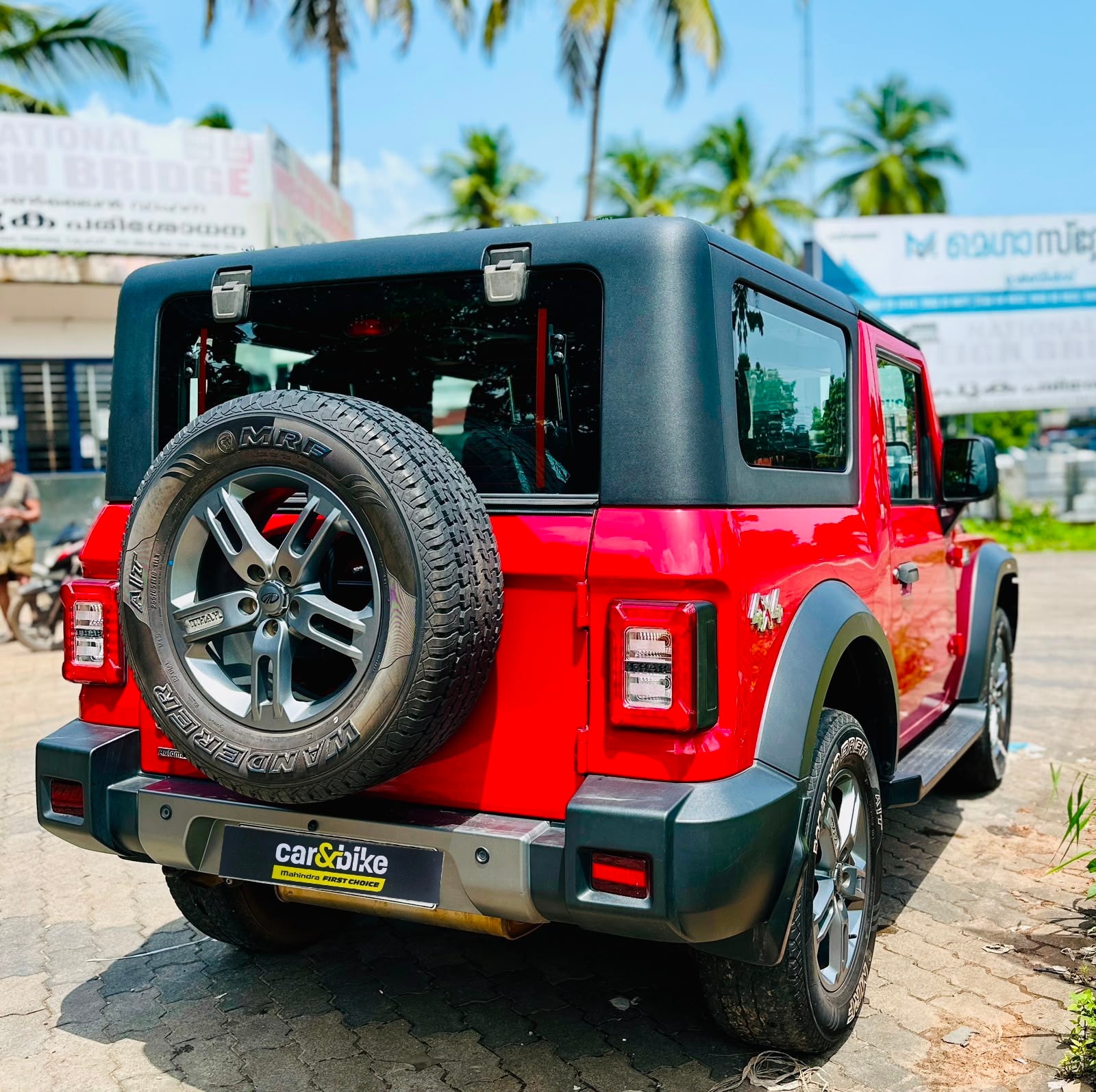 View 2021 Mahindra Thar LX Automatic 4 Seater Hard Top Image 14 Used 2021 Mahindra Thar LX Automatic 4 Seater Hard Top Image 14
