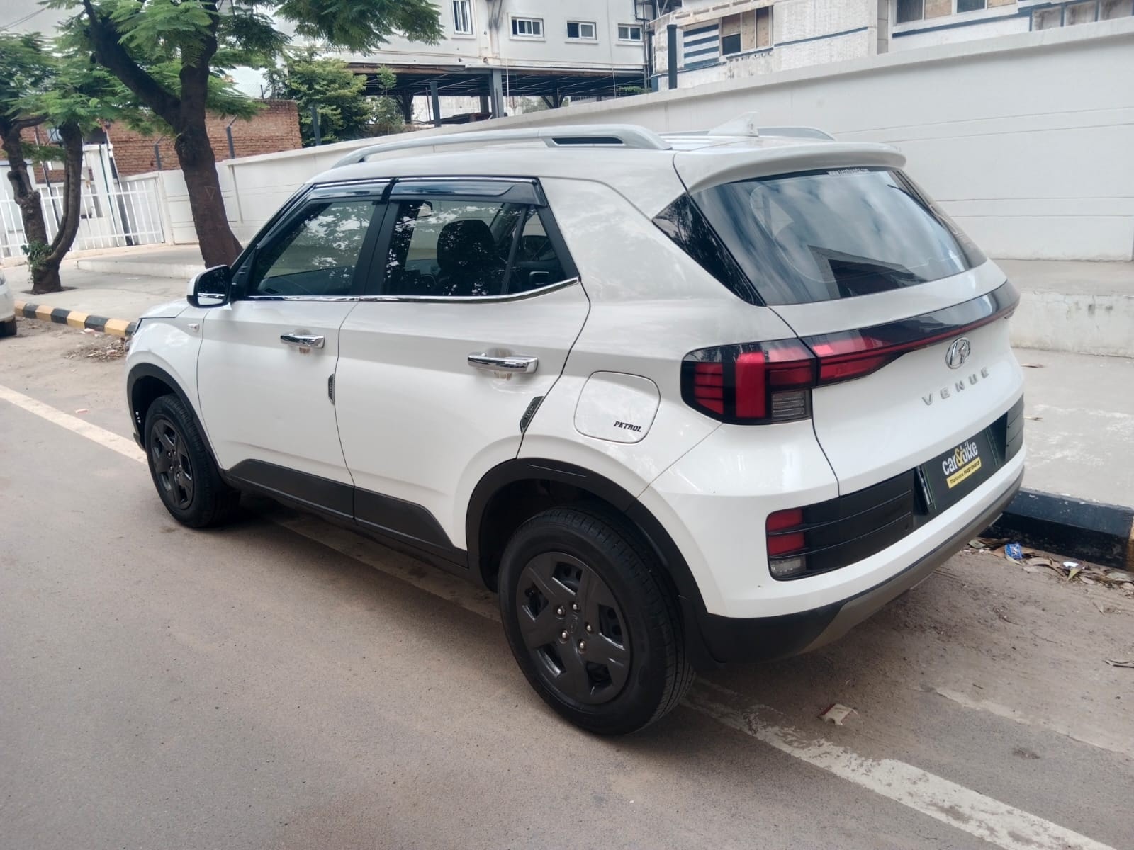 Used 2025 Hyundai Venue Used 2025 Hyundai Venue