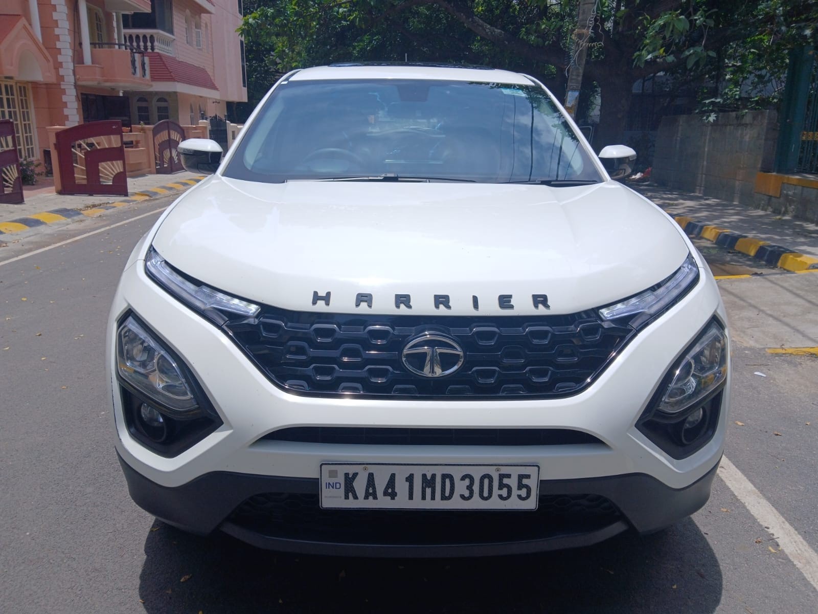 View 2021 Tata Harrier XT Plus Image 2 Used 2021 Tata Harrier XT Plus Image 2