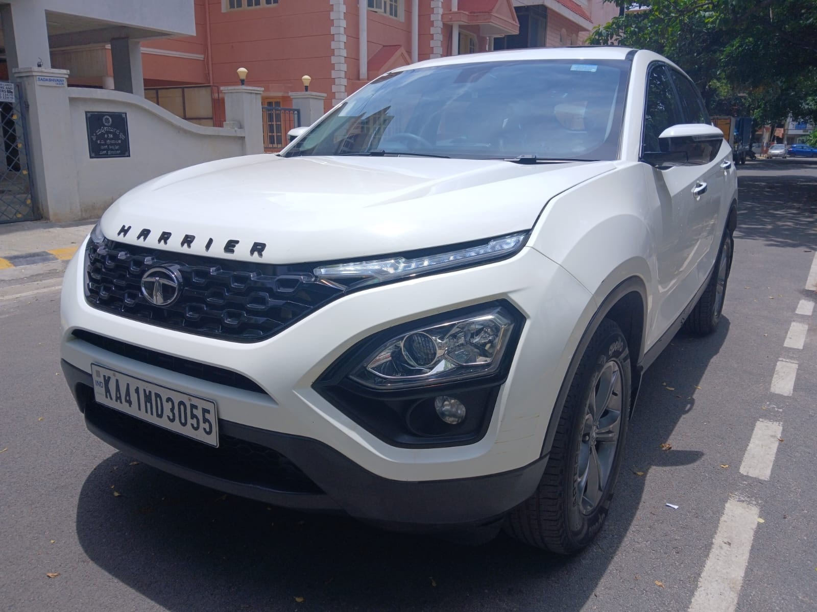 View 2021 Tata Harrier XT Plus Image 1 Used 2021 Tata Harrier XT Plus Image 1