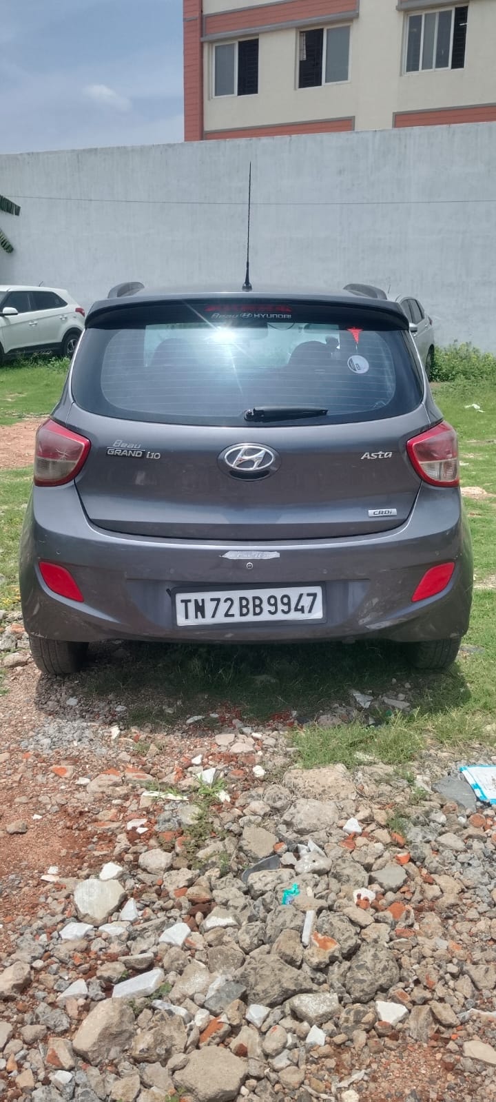 Used 2015 Hyundai Grand i10 Used 2015 Hyundai Grand i10