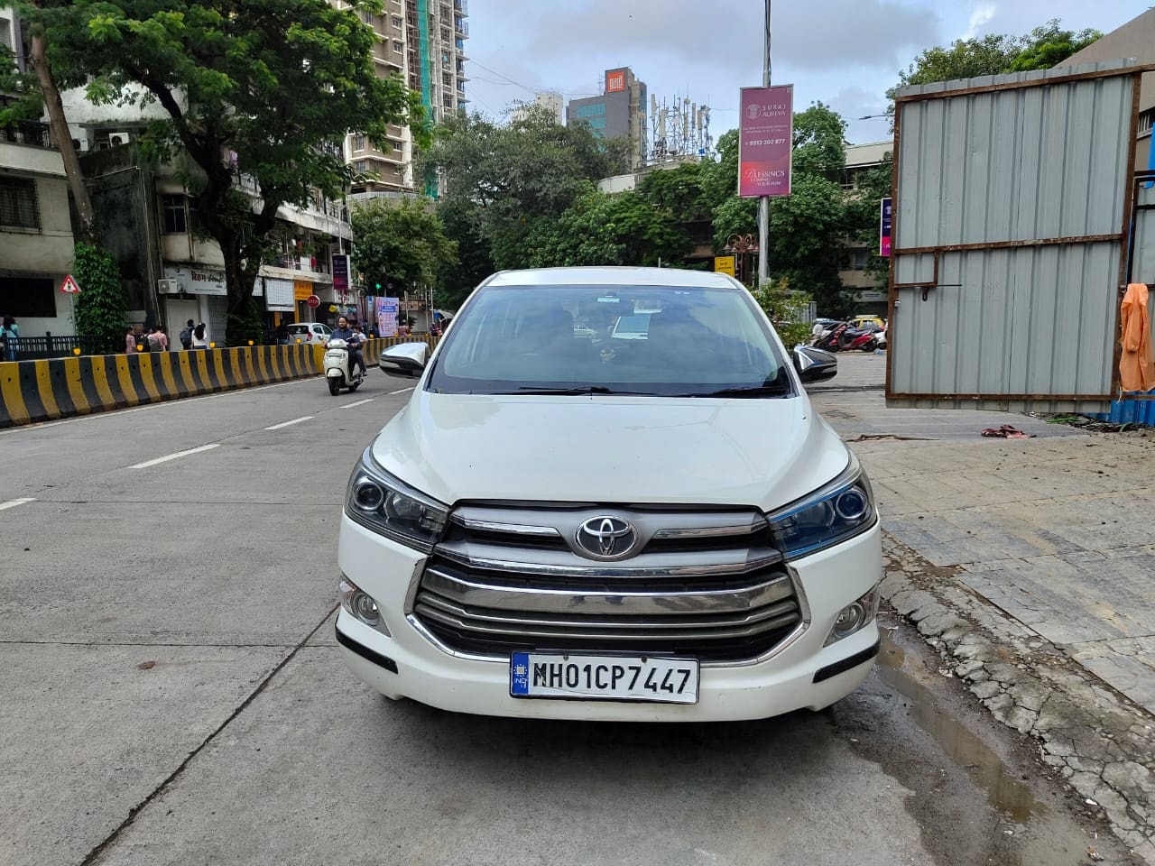 Used 2016 Toyota Innova Crysta Used 2016 Toyota Innova Crysta