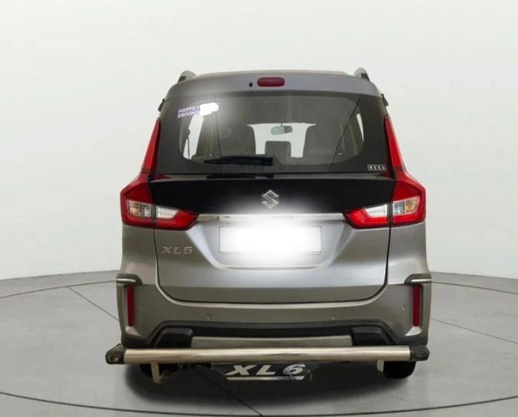 XL6 image 2 XL6 image 2