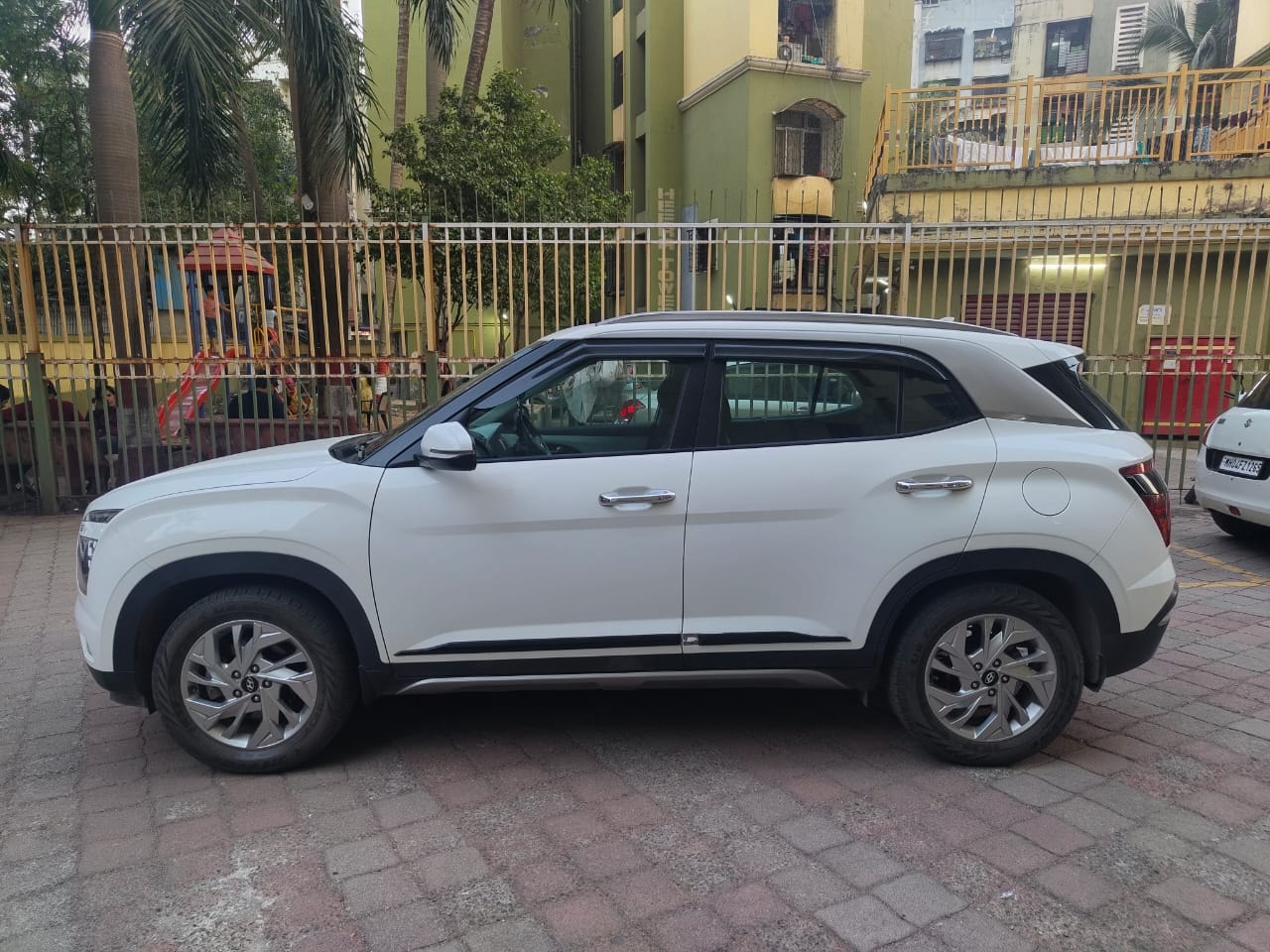 Creta image 4 Creta image 4