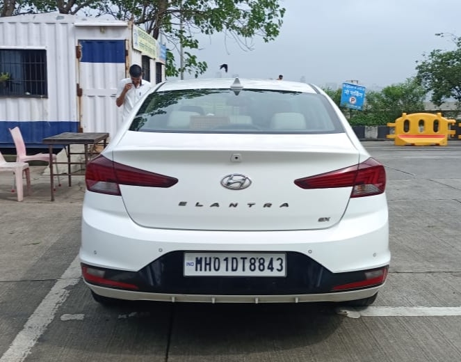 Elantra image 3 Elantra image 3