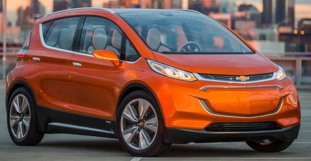 The situation for Bolt EV owners became so bad that the US authorities even ordered owners to park the vehicle outside to avoid potential fires.