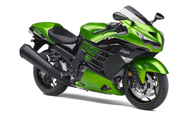 Kawasaki is offering sweet deals on the ZX-10R, ZX-10RR and the ZX-14R. If you are looking to buy a new sportbike, you should visit your nearest Kawasaki dealership.