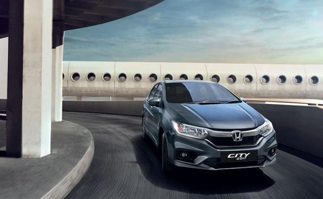 Honda announced registering monthly total sales of 9,595 vehicles in April 2018, with a decline of over 35 per cent, compared to the 14,922 units sold during the same month last year.