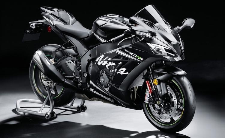 India Kawasaki Motors has introduced the ZX-10RR supersport motorcycle in the country with a price tag fo Rs. 21.90 lakh (ex-showroom, Delhi). The Kawasaki ZX-10RR is a limited edition offering globally with production restricted to only 500 units, and a lucky few in India will now be able to get their hands on the track machine. Based on the ZX-10R, the 'RR' differentiates itself with more focused and sophisticated equipment on board for a focused track-spec riding experience as well as the matte black paint job.