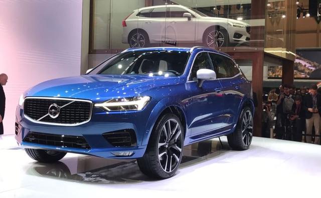The new-generation Volvo XC60 made its public debut today at the 2017 Geneva Motor Show. It was Thomas Ingenlath who introduced the world to the all-new Volvo XC60 and it is he who is helping the company move to a new design direction. The XC60 is all set to take on the likes of the Audi Q5, BMW X3, Mercedes GLC, and Porsche Macan when it goes on sale later in 2017.