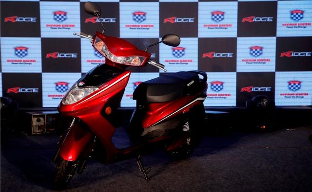 Okinawa Scooters is the latest domestic manufacturer in the e-mobility space and has introduced its new 'Ridge' e-scooter. The model was first introduced in January this year and has been made available in Lucknow, Uttar Pradesh priced at Rs. 42,000 (ex-showroom).