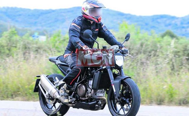 The Husqvarna 701 Svartpilen and Vitpilen have been spotted testing in Europe. Amongst the two, the Vitpilen looks closer to production. The two bikes just might come to India.