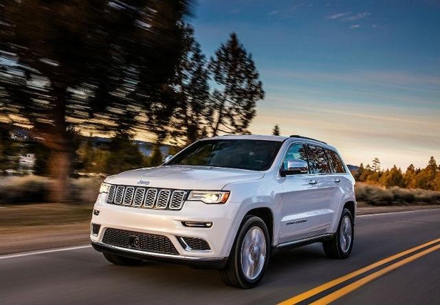 Jeep has announced that it will completely revamp its powertrain options for all its offerings in the near future. While the diesel engine will be phased out, especially for Europe, there will be a whole new range of full electric and plug-in hybrid models to take its place.