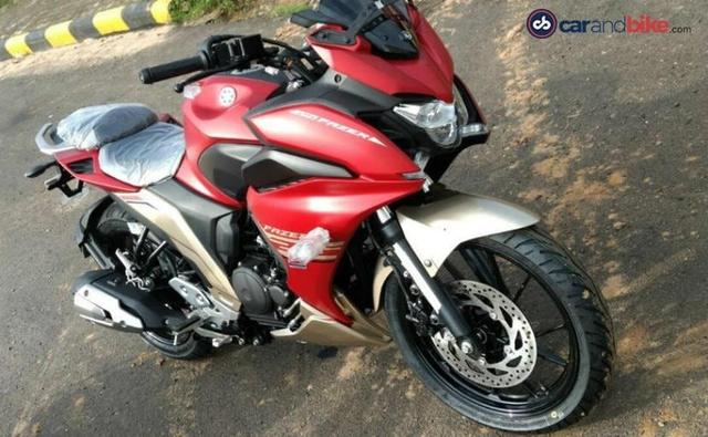 Having introduced the FZ25 earlier this year, the Yamaha Fazer 250 will now be going on sale in the country and is essentially the full faired version of the new quarter-litre version of the naked FZ. The bike will be positioned as an entry-level sports tourer and will be only slightly more expensive than the FZ. Catch all the updates live from the Yamaha Fazer 250 launch here.