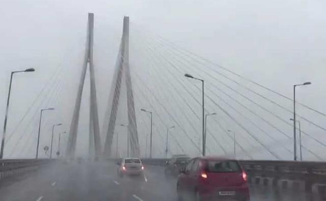 The Maharashtra government today accorded administrative approval to the Versova-Bandra sea link (VBSL) project, eight years after the state cabinet committee on Infrastructure (SCCI) cleared it. In a Government Resolution, the state has pegged the project cost to be around Rs 7,502 crore and its length is estimated to be about 17.17 km. The SCCI had cleared the project on August 18, 2009.