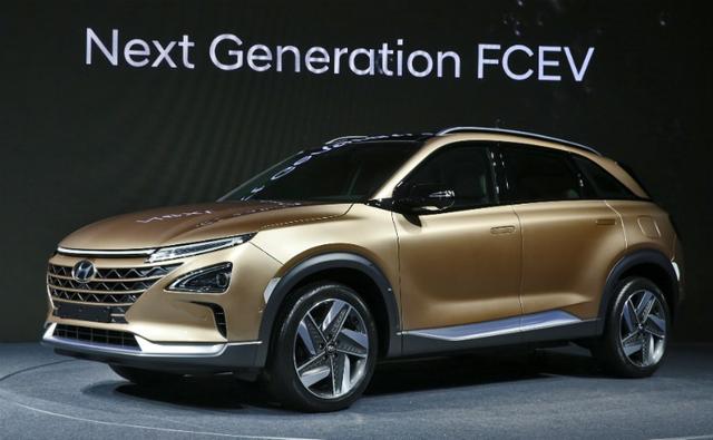 Hyundai showcased a Fuel Cell SUV concept at an event in Seoul, South Korea. It will launch the SUV in the early months of next year. The SUV might have a range of 800 km and will be powered by Hydrogen.