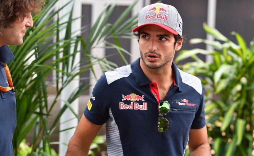 F1: Carlos Sainz Believes Hamilton Will Likely Beat Most People In The Same Car 