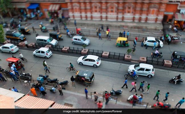 Delhi Government To Allow Free Travel In All DTC Buses During Odd-Even Days