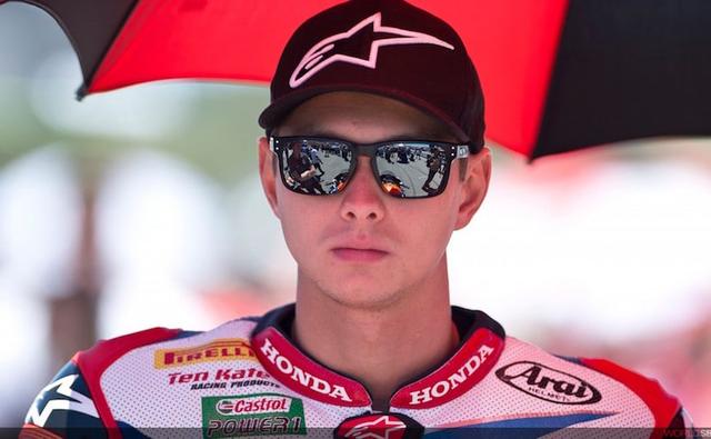Yamaha has announced that WorldSBK rider Michael van der Mark will be standing in for Jonas Folger at Tech 3 Yamaha for the next MotoGP round at Sepang, Malaysia. With Folger ill due to a suspected case of mononucleosis, Van der Mark has been presented with this opportunity as he will be making his MotoGP debut. Incidentally, this is the second time the young rider has been presented with this opportunity this year.