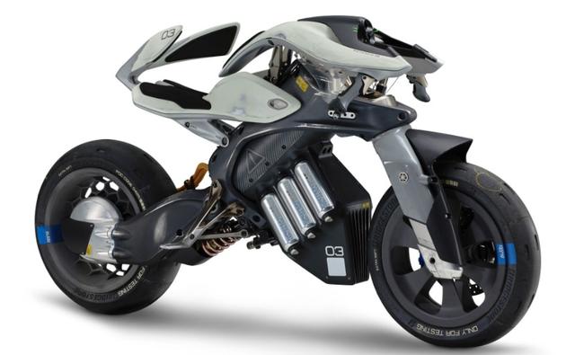 Yamaha will be revealing its radical Motoroid concept at the upcoming Tokyo Motor Show. It is an electric motorcycle with Artificial Intelligence, which gives it the ability to interact with the rider and recognise him/her as well.