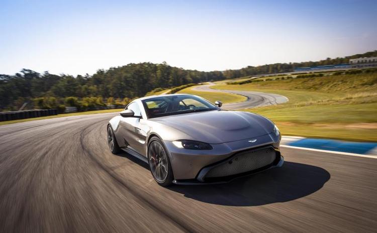 New Aston Martin Vantage Unveiled