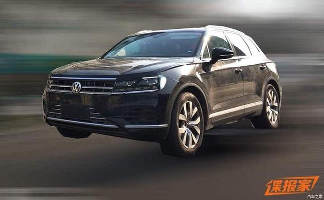 The Volkswagen Touareg has been around for a while now and is all set to move into its next generation at the upcoming 2017 LA Motor Show. Ahead of its debut, the new generation Volkswagen Touareg was caught testing in China barring any camouflage. The all-new Touareg looks sharper in the new spy images, and borrows from the larger Volkswagen Atlas.