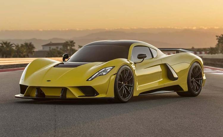 The Hennessey team is developing an all new, twin turbo V8 engine that will deliver over 1600 bhp. The Hennessey engine will be mated to a 7-Speed single clutch paddle shift transmission and delivering power down to the rear tyres.