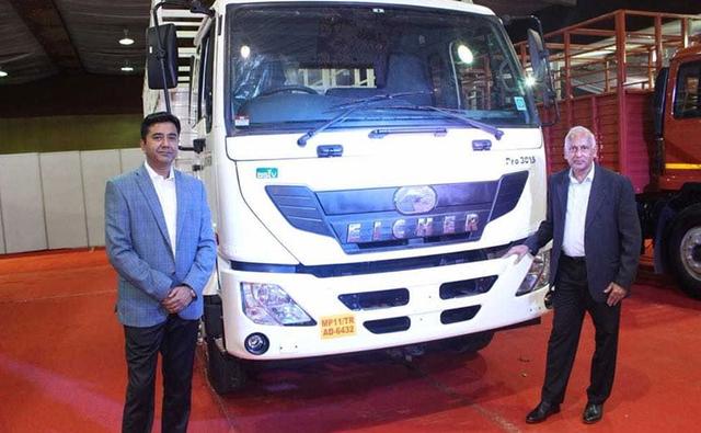 Homegrown commercial vehicle maker Eicher Motors has revealed that it will soon be taking the electric route with its commercial offerings. Speaking on the sidelines of the launch of its new truck variants for the e-commerce industry, VE Commercial Vehicles (VECV), Executive VP, Shyam Maller told carandbike.com that the manufacturer is working on an electric bus for the urban markets that will cater to intra-city needs.