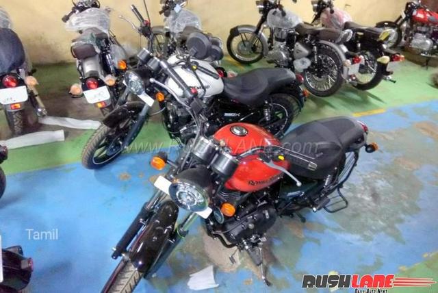 Royal Enfield Thunderbird 350X Spied At A Dealership Ahead Of Launch
