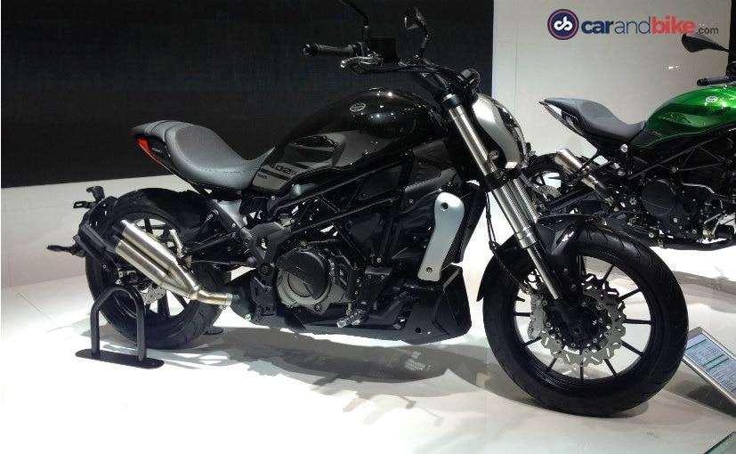Ducati Diavel? Nope, That is the 2018 Benelli 402S