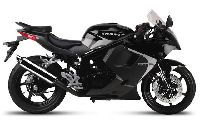 Hyosung GT250R And Aquila Pro Updated With ABS