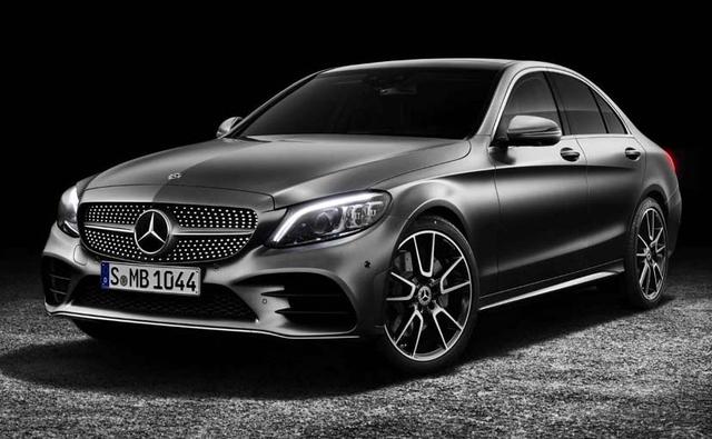 Mercedes-Benz is all set to launch the 2018 C-Class Sedan in India tomorrow, on September 20. We already know a fair bit about the car, except for the pricing, and as per our expectation, the facelift C-Class sedan is likely to be priced around Rs. 40 lakh to Rs. 45 lakh (ex-showroom).