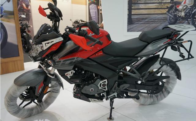 What you see here is the Bajaj Pulsar NS 200 Adventure Edition, showcased at the ongoing Istanbul Motobike Show in Turkey. It is unlikely that this particular model will make it to India.