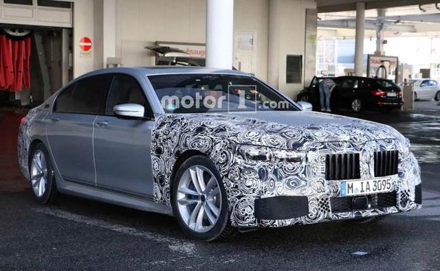 2019 BMW 7 Series Facelift Interior Revealed In Latest Spy Photos