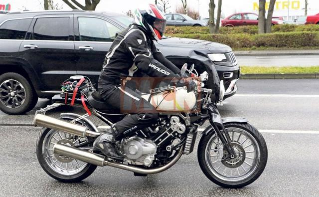 The new SS100 spotted testing will meet Euro 4 norms and sport a new exhaust system as well as ABS.