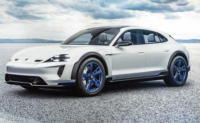 The Porsche Mission E Cross Turismo includes an emotional design with striking off-road elements as well as an innovative display and operating concept with touchscreen and eye-tracking control. It measures in just under 5 metres and has all-wheel drive and an 800-volt architecture, prepared for connection to the fast charging network.