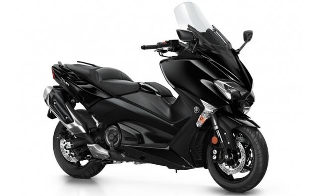 The Yamaha TMax 530 DX and the XMax 300 scooters have won the prestigious Red Dot awards for Product Design.