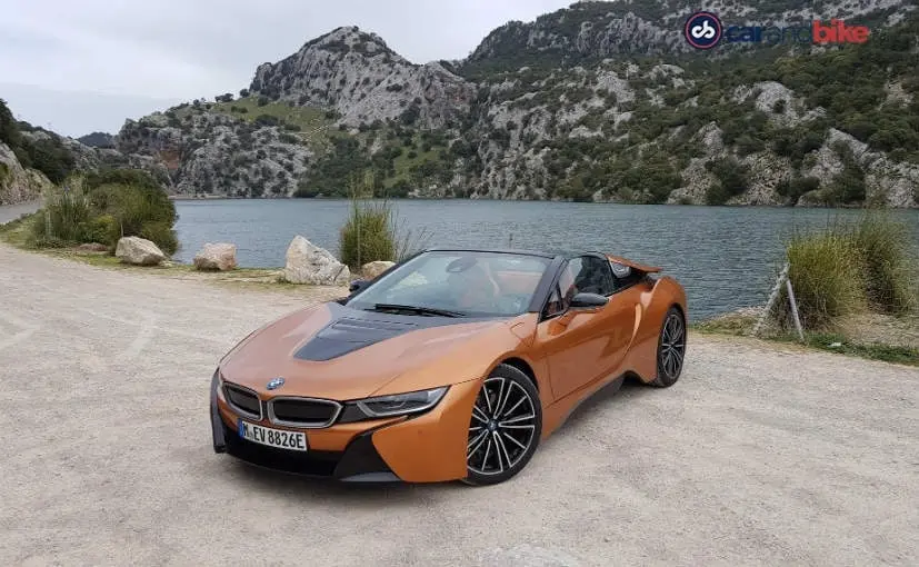 The BMW i8 has already established a benchmark for performance in the plug-in hybrid space. The new model year brings a drivetrain update with more power and increased driving range. It also brings the topless variant - the i8 Roadster - to the party.