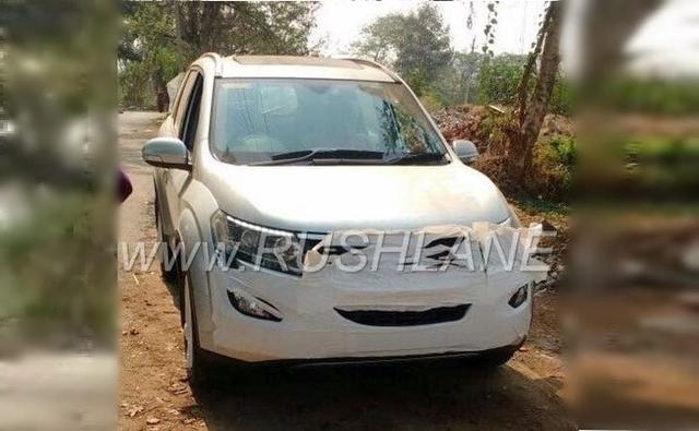 Mahindra XUV500 Facelift Spotted At Dealership Yard
