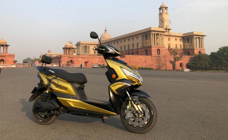 The NITI Aayog, Government's think tank, has proposed a ban on all three-wheelers with an IC engine by March 31, 2023 and a ban on all two-wheelers below 150 cc by 2025. Will it benefit existing EV only manufacturers? Or will mass-market players get themselves ready with a slew of EVs by 2025?